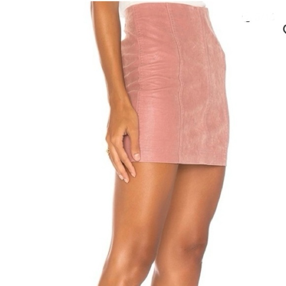 Free People Modern Femme vegan suede mini skirt in rose - Picture 4 of 10